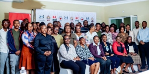 𝐒𝐭𝐫𝐞𝐧𝐠𝐭𝐡𝐞𝐧𝐢𝐧𝐠 𝐈𝐃𝐒𝐑 𝐚𝐧𝐝 𝐏𝐮𝐛𝐥𝐢𝐜 𝐇𝐞𝐚𝐥𝐭𝐡 𝐄𝐦𝐞𝐫𝐠𝐞𝐧𝐜𝐲 𝐏𝐫𝐞𝐩𝐚𝐫𝐞𝐝𝐧𝐞𝐬𝐬 𝐢𝐧 𝐏𝐚𝐥𝐚𝐩𝐲𝐞